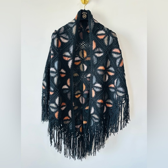 Rare Multicolor Genuine Leather Patchwork Crochet Fringe Cape O/S - Picture 3 of 8